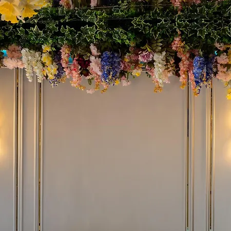 Апартаменты Flowers' Circle Of Piazza Di Spagna