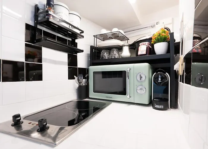 Flowers' Circle Of Piazza Di Spagna Daire Roma